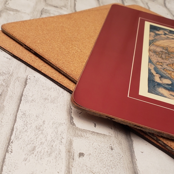 Vintage Royal Table Place Mats - Set of 4 - Picture 5 of 5